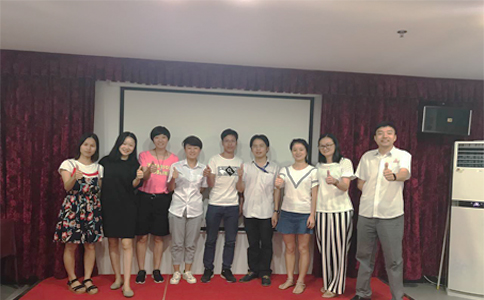  通發(fā)激光的家人們和各位美女初次見面！